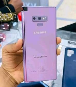 A picture of Note 9 4G for sale cheap Price 512gb Storage 8GB