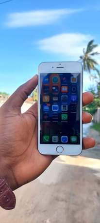 A picture of I PHONE 6S STORAGE GB 128 190000 TUU 0662442730