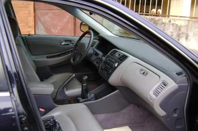 A picture of Honda Accord available for sale 2002