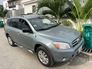 A picture of Registered 2008 toyota Rav4baked on First body engine and gear