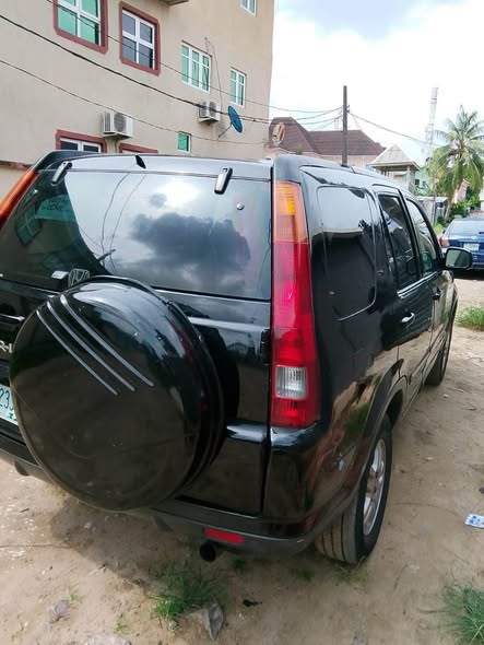 A picture of Honda CRV 2004