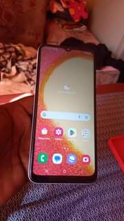 A picture of Samsung Galaxy a04e imenyooka saan gb64 ram4 net4g