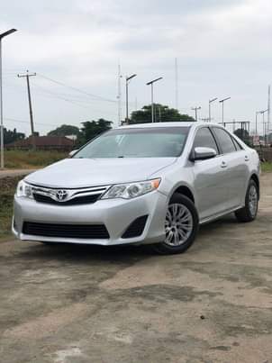 A picture of A super clean Nigerian used toyota camry LE 2013 model