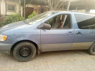 A picture of Nigeria Neatly Used Sienna