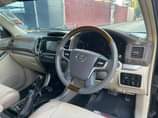 A picture of Price Bei32mil Call 0658056651 TOYOTA Prado Year 2006 Cc 2690