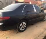A picture of 05 Honda Accord EX