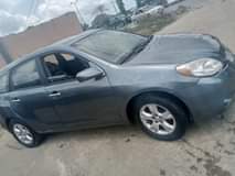 A picture of 2005 toyota matrix the sound of the engine is dope