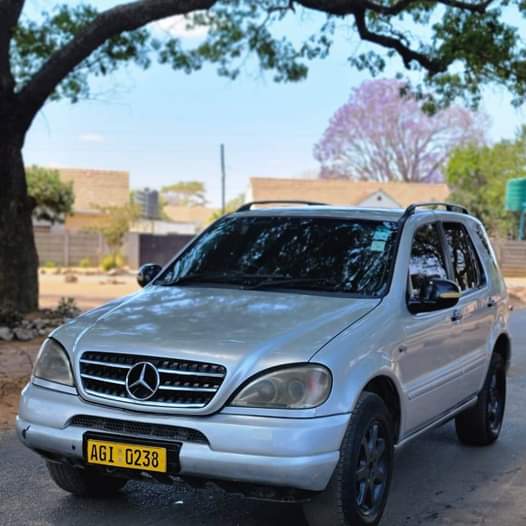 classifieds/cars mercedes