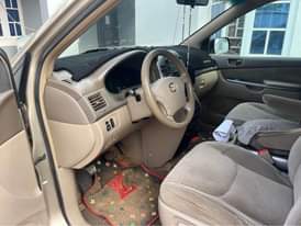 A picture of Toyota sienna 2007