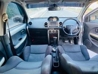 A picture of TOYOTA IST