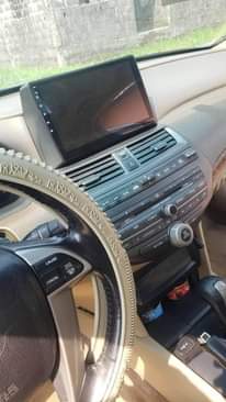 A picture of Honda accord 2009 v6