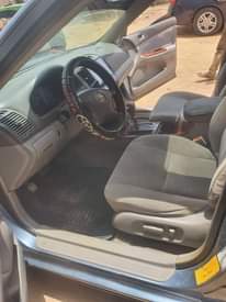 A picture of EXTRA LUXURY EDITION XLE CAMRY 2004