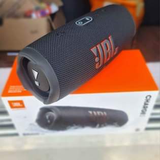 A picture of Original JBL Charge 5 Speaker