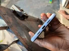 A picture of Google pixel 3a xl GB 64 Ram GB 4