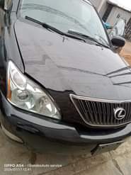 A picture of Neatly backed 2006 Lexus Rx330 Everything working perfectly Going for