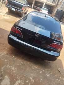A picture of Es330 Lexus complete buy and drive nothing to fix everything