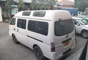 A picture of Nissan Caravan