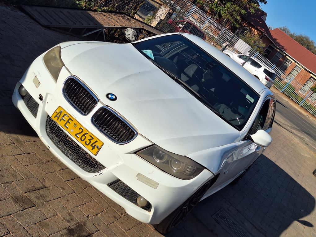 classifieds/cars bmw