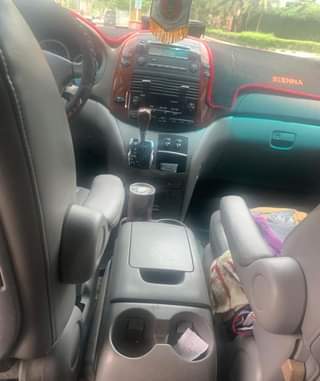 A picture of 2004 Toyota Sienna for Sale