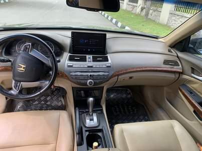 A picture of Few months used 2009 Honda Accord pure first body untempered