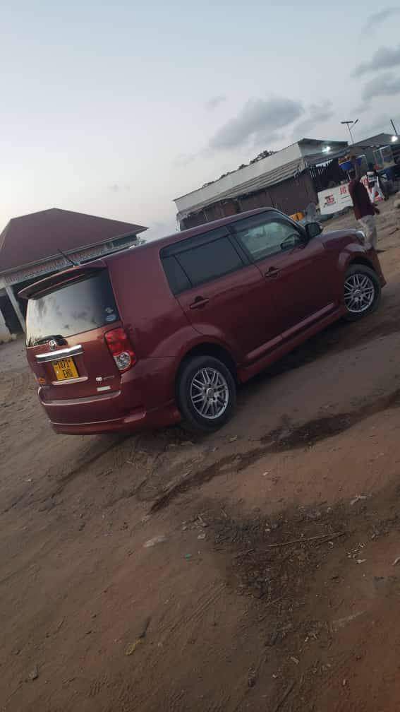 A picture of car