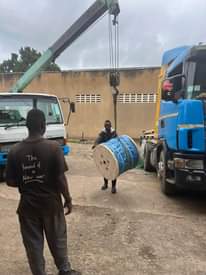 A picture of Compressor and Wire Rope