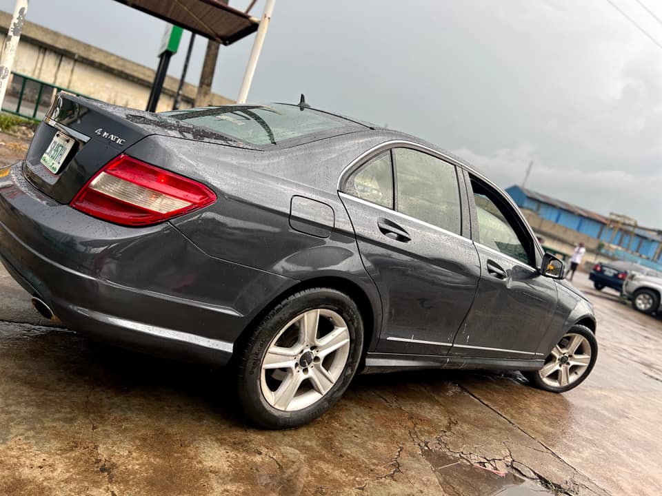 A picture of Clean 7 months used C300