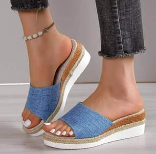 A picture of Shoes