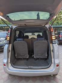 A picture of Toyota SIENTA 