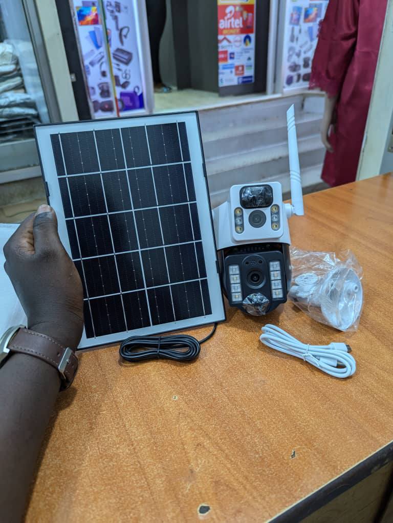 A picture of Solar wireless camera 4g simcard