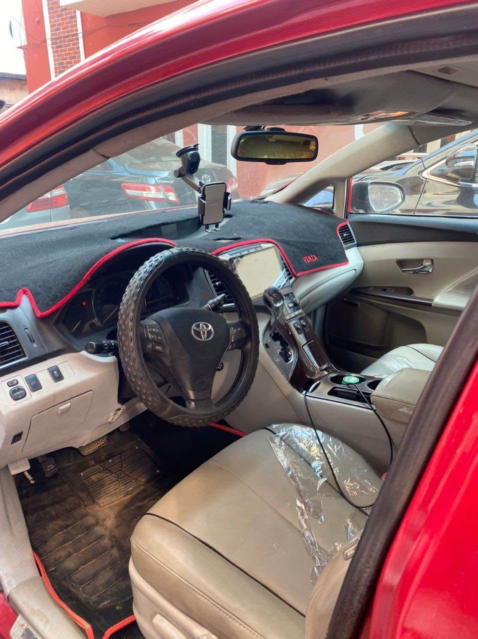 A picture of 2010 Toyota Venza