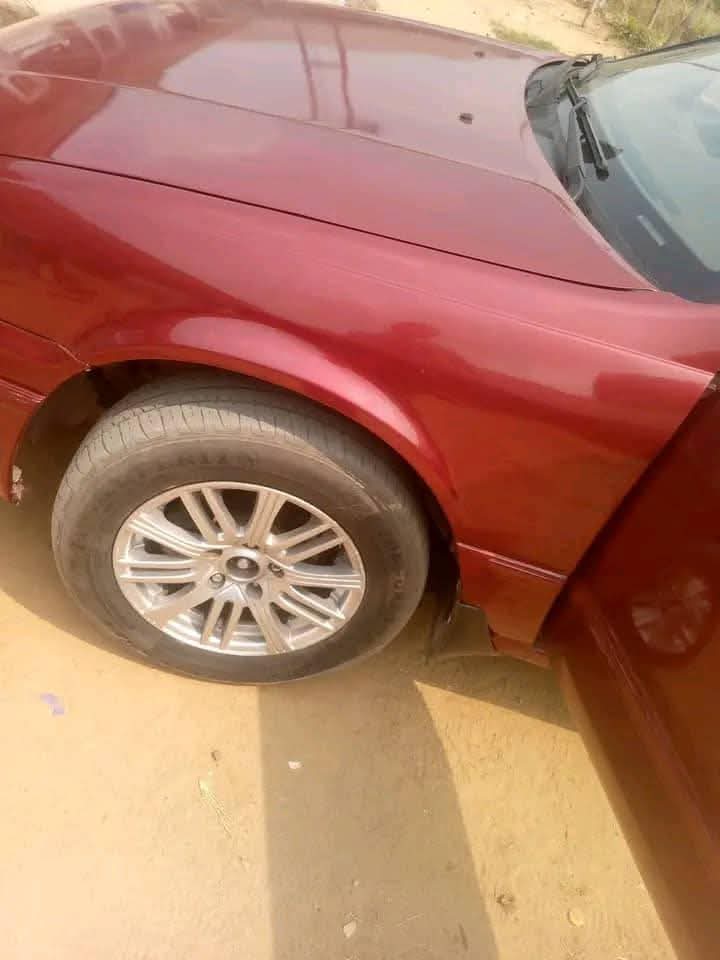 A picture of Toyota Camry tiny light.. working perfectly fine..non negotiable