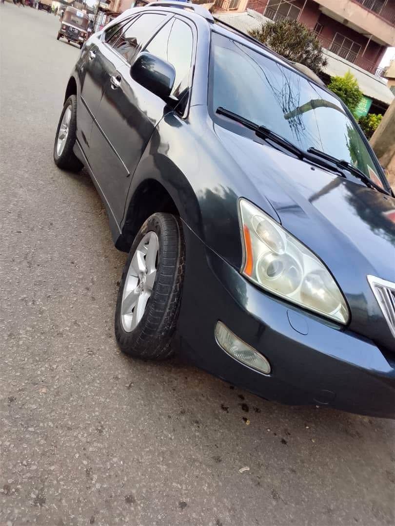 A picture of Rx330