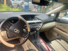 A picture of Lexus RX350 2010