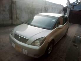 A picture of 2005 Toyota Oppa