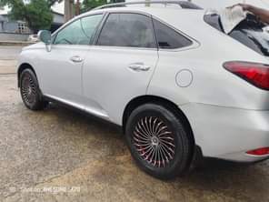 A picture of Lexus RX350 Jeep 2009 model upgraded to 2017 model first
