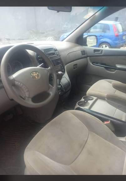 A picture of Dealers deal Toyota Sienna