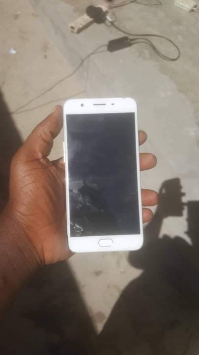 oppo f1