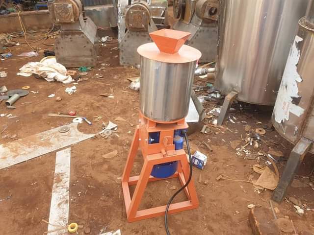 A picture of G Nuts MACHINE WHATSAPP 0776961667
