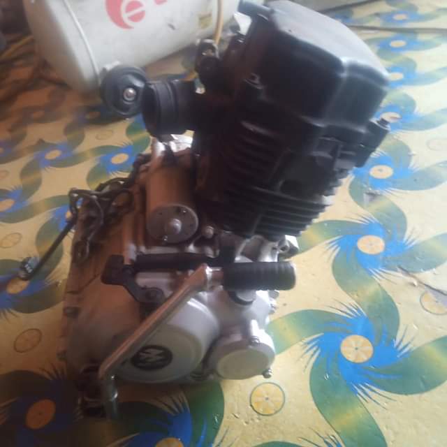 A picture of Boxer 150