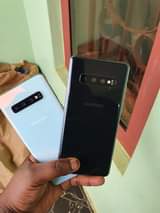 A picture of Samsung smartphones