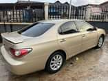 A picture of 6 Month used Lexus ES 300 2004 Model Interior Clean