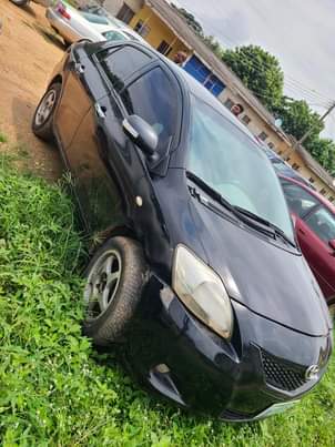 A picture of Toyota yaris 2008 model