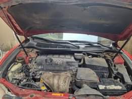 A picture of Toyota Camry 2010 4 plug untouched engine Painted Venza Engine