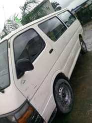 A picture of Hurry up now Toyota hiace bus Engine sound Gear sharp