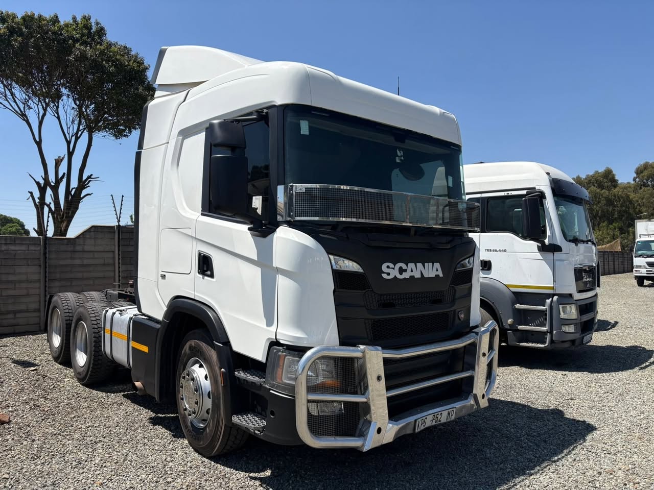 trucks