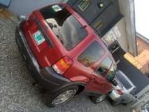 A picture of Oya owner needs money urgently Clean Reg 04 Ford Escape