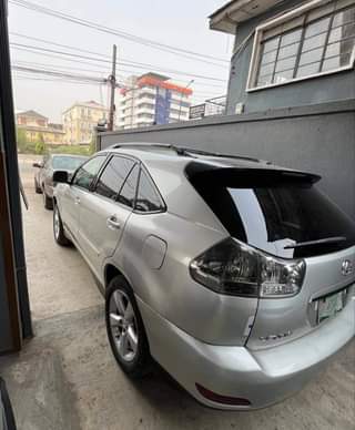 A picture of Car