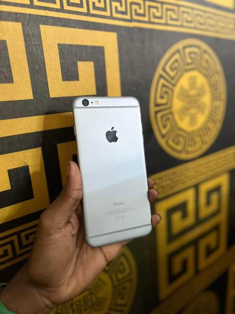 A picture of IPHONE 6