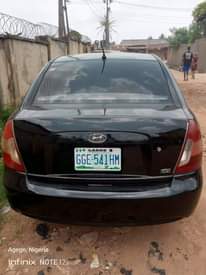 A picture of 2009 Hyundai Accent Ream cover